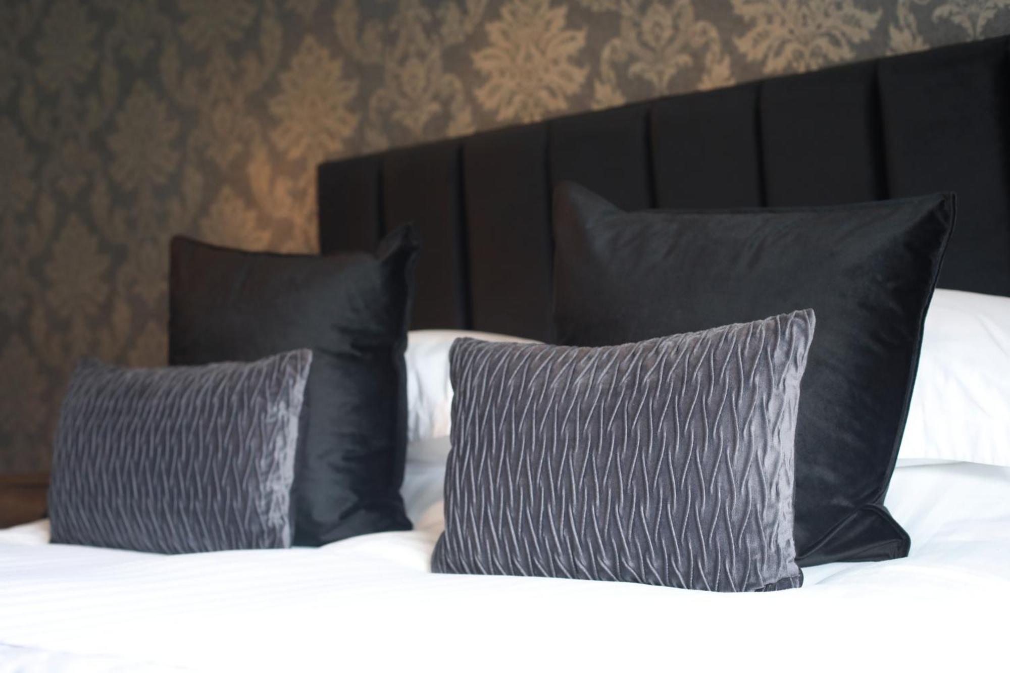 Oyo Glyn Valley Hotel Llansantffraid Llansantffraid Glyn Ceiriog Exteriér fotografie